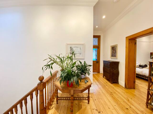 Stylish modernised home with pool in quiet lane gallery image 3