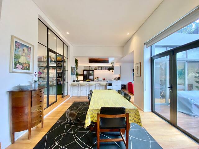 Stylish modernised home with pool in quiet lane gallery image 5