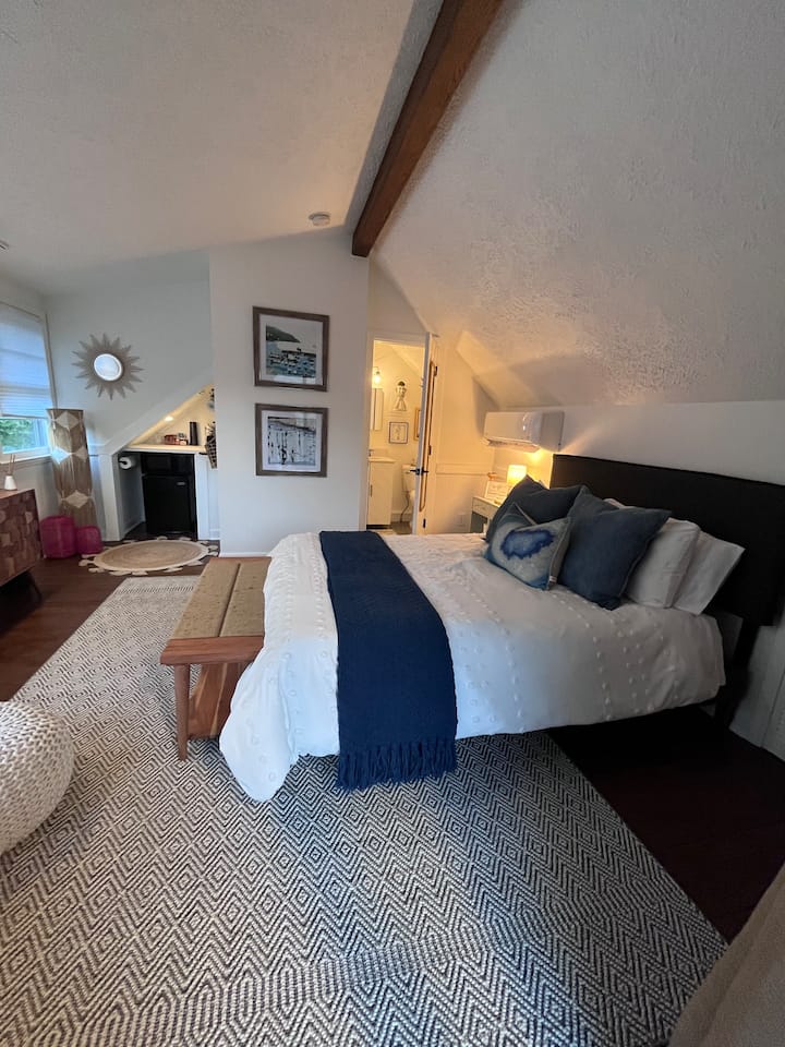 საძინებელი 4