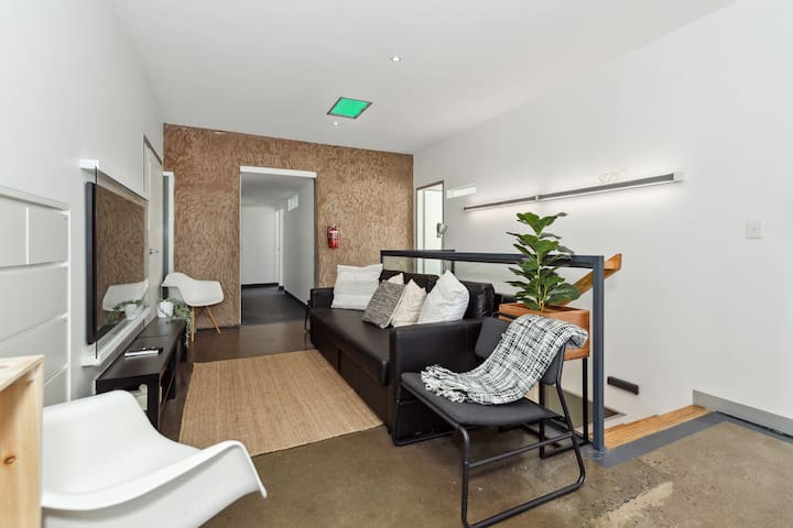 Custom Bnb Hosting managed Airbnb listing 1