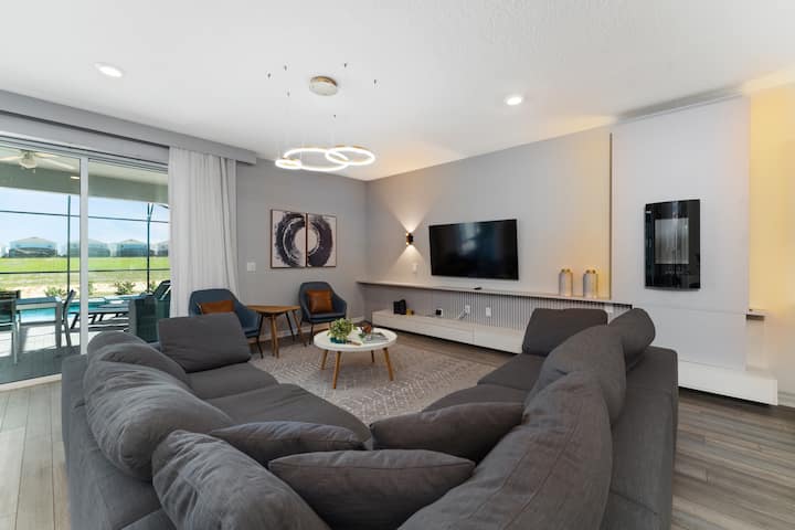 8 Bd Insta-worthy Home With Pool/spa Near Disney! - Florida