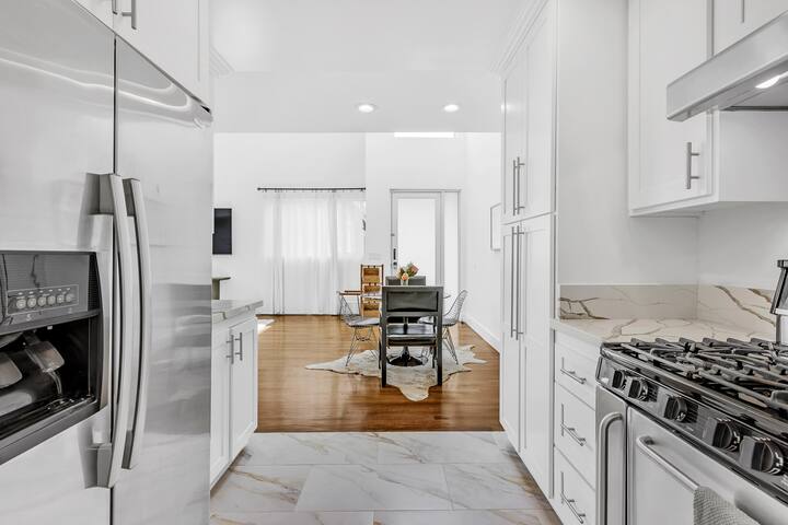 Venice Fun + Sun Haven gallery image 4