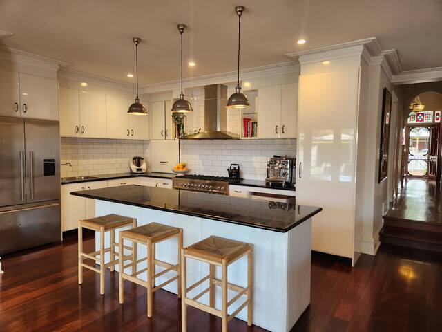 Mount Lawley Charmer gallery image 4