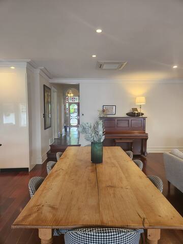 Mount Lawley Charmer gallery image 5