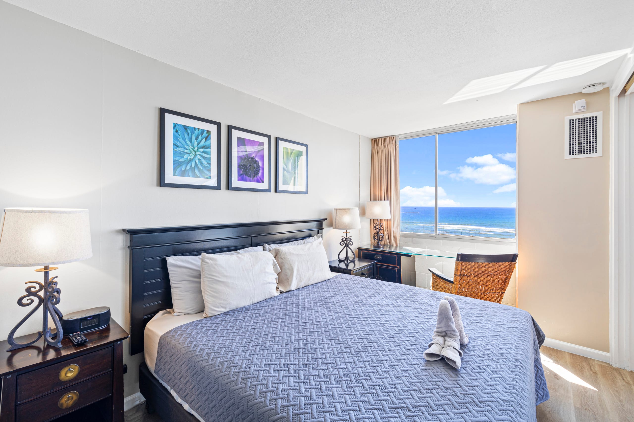 180 Degree Panoramic Ocean View - Image 14