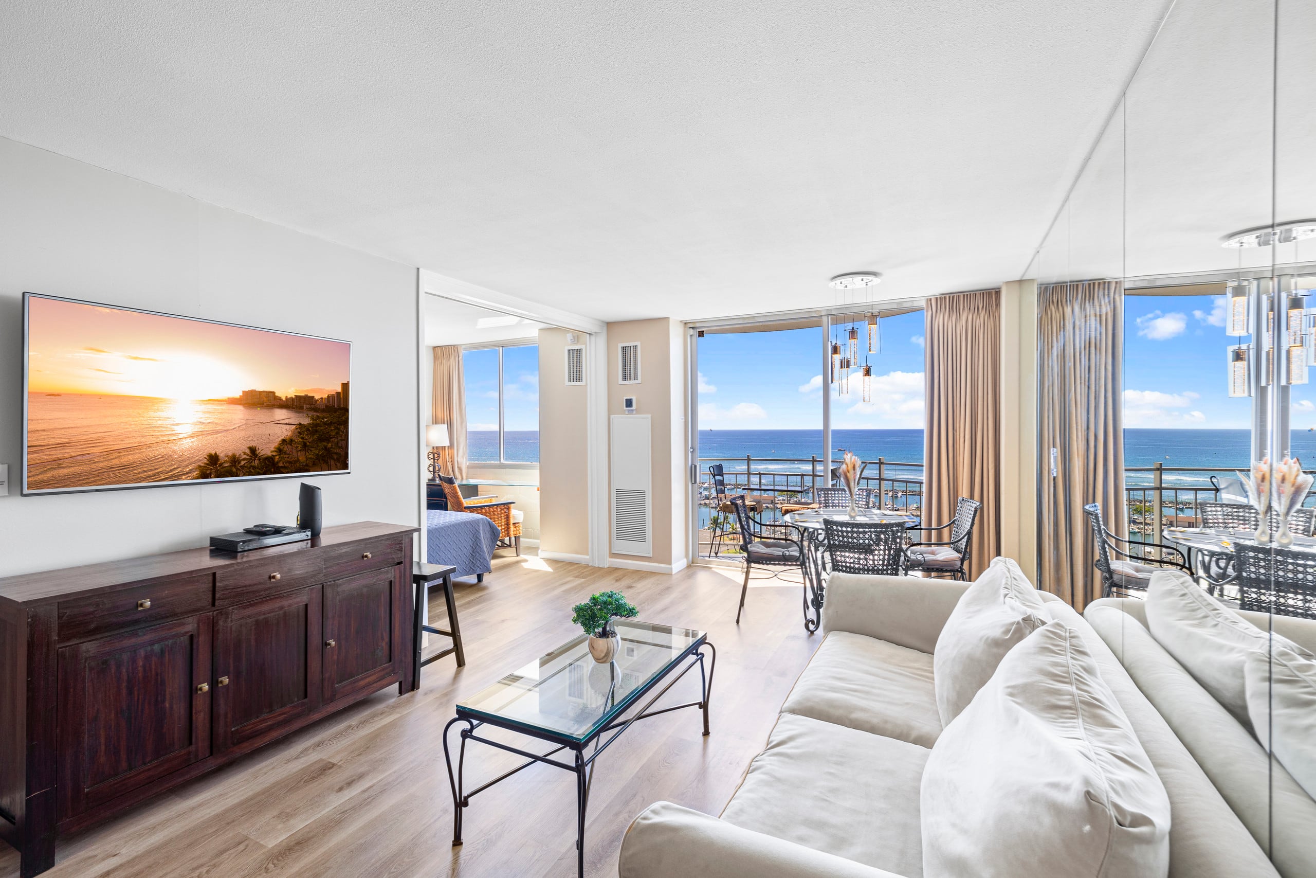 180 Degree Panoramic Ocean View - Image 2
