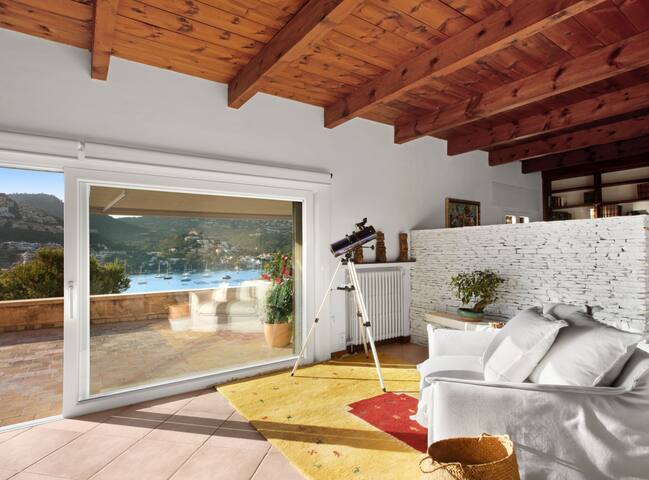 Villa Seldwyla in Port Andratx with sea views gallery image 4