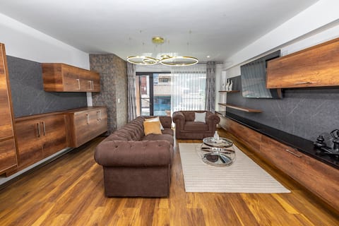 Modern Stylish Duplex near Historic Center