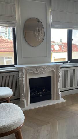 3 Br Nisantasi Penthouse w Bosphorus View gallery image 3