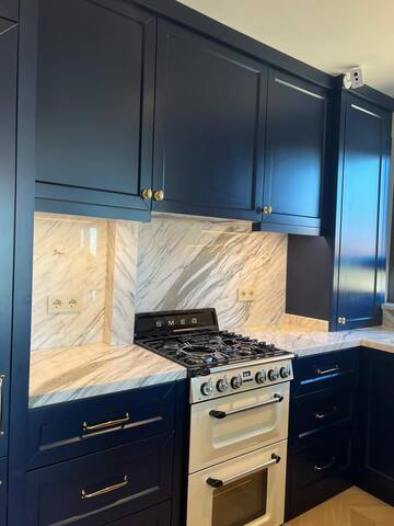 3 Br Nisantasi Penthouse w Bosphorus View gallery image 5