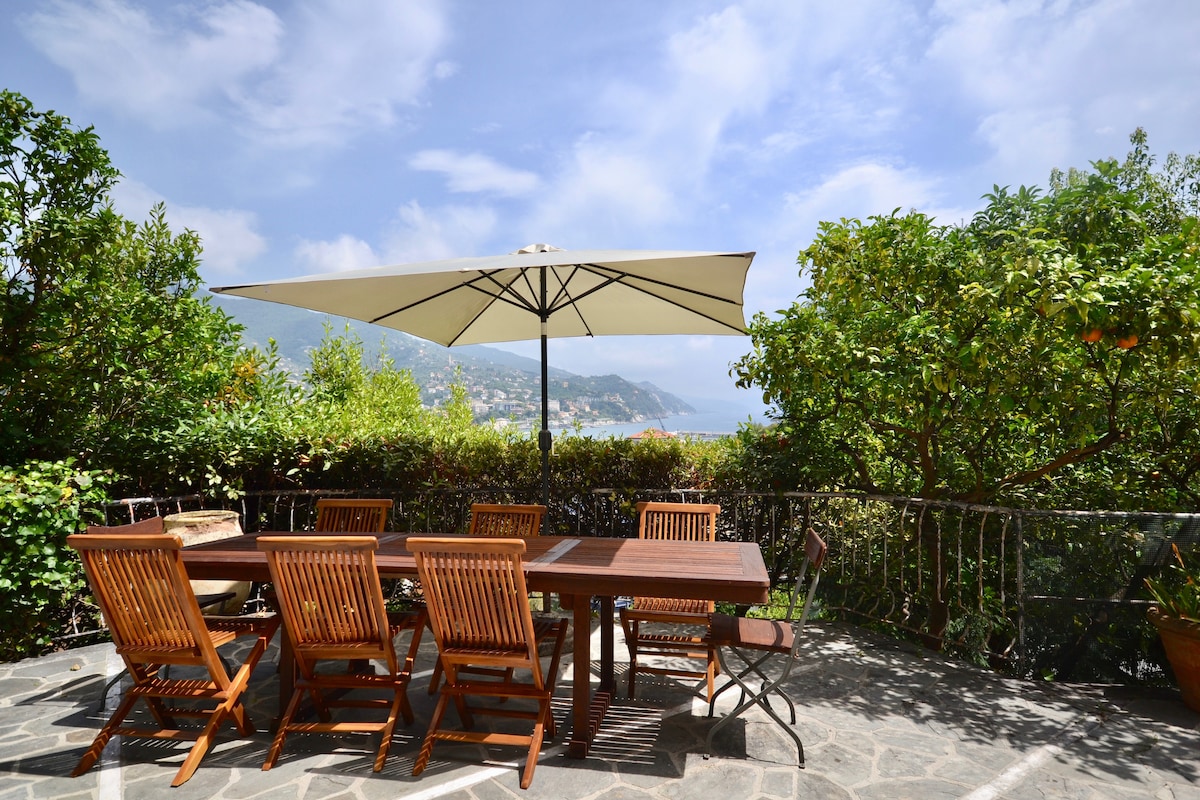 Casa Perla — view 2