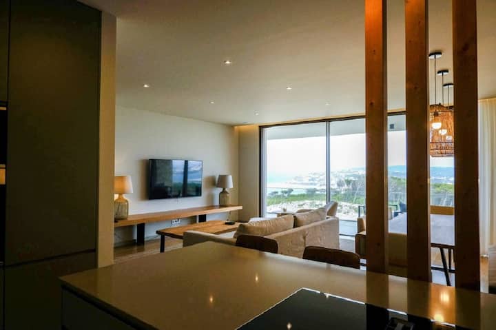 Luxury 3 Bedrooms Apartment With Ocean View - Vau
