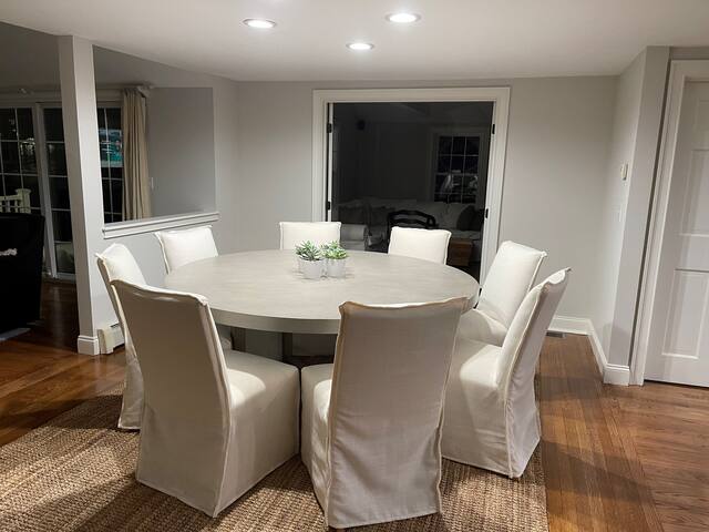 Beautiful Home on the Harbor gallery image 5