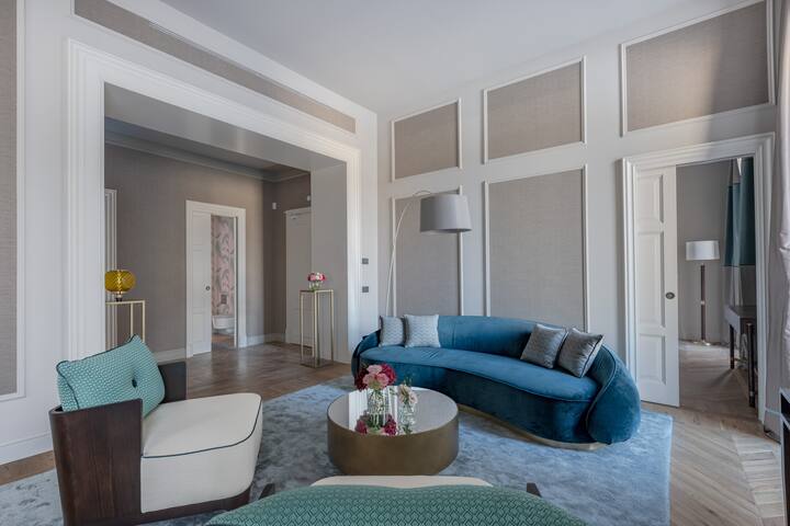 The Signoria Luxury | APT 8 Ercole | Superb View gallery image 2