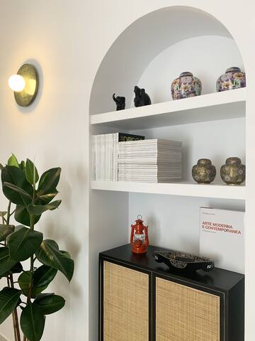 An ecletic vintage-treated flat with a boho touch gallery image 4