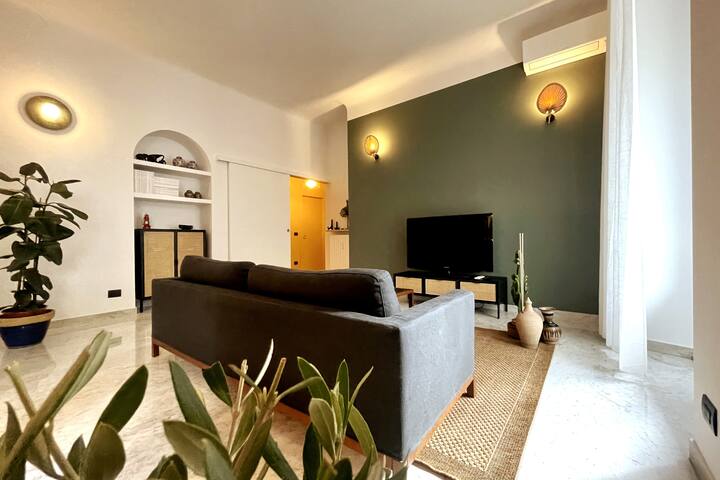 An ecletic vintage-treated flat with a boho touch gallery image 3