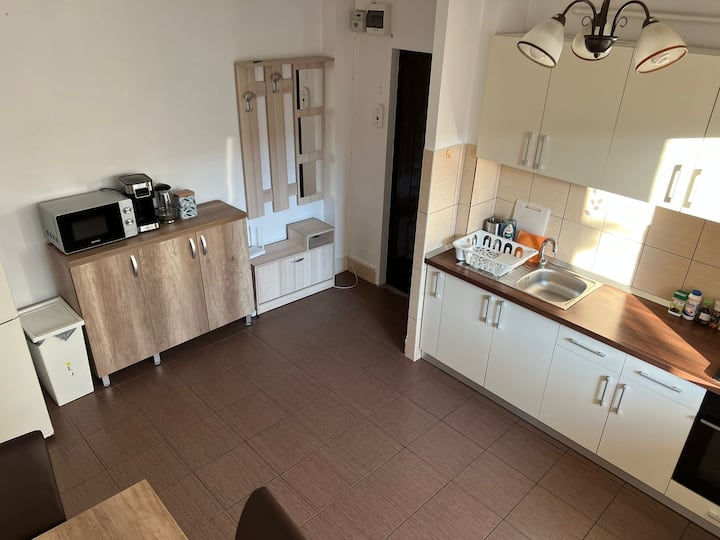 Zen Central & Light 2-bedroom Apt For 3 People - Cluj-Napoca