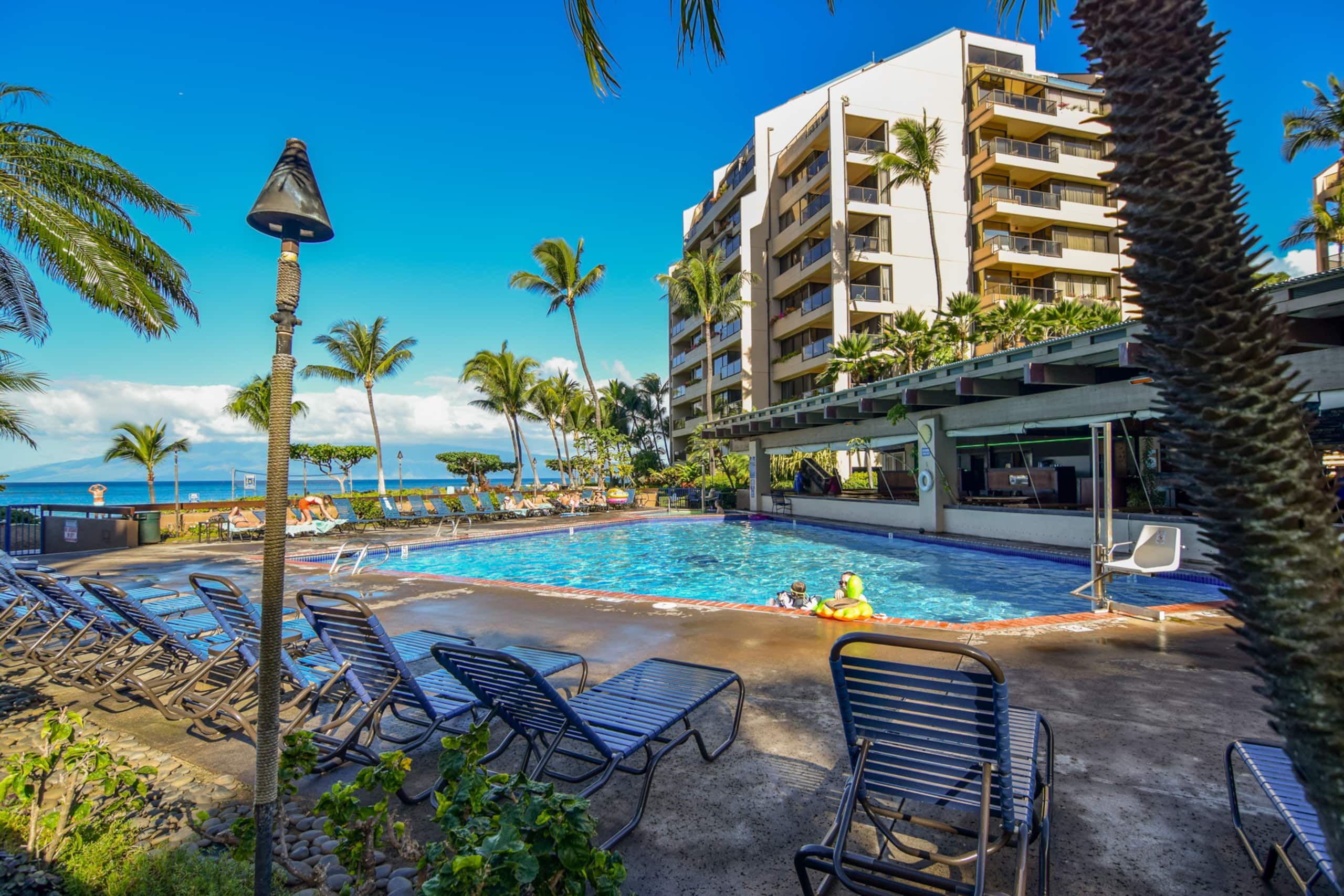 Condo in Lahaina · ★4.83 · 2 bedrooms · 8 beds · 2 baths - Image 26