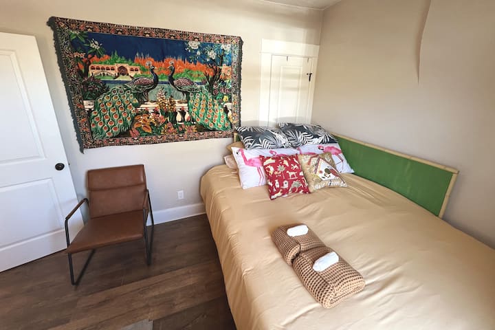 საძინებელი 2