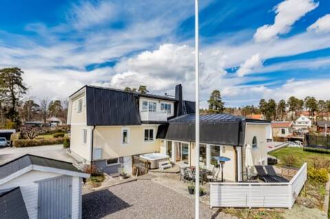 Family home with hot tab in Stockholm