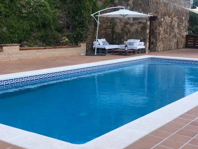 Can Coll, connect with nature. gallery image 2