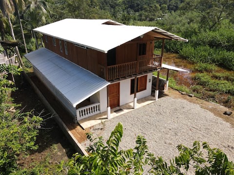 Lacasita, vacation house in Bahia Solano - Choco