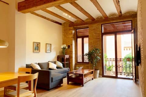 Propiedad de Airbnb exitosa: Traditional refurbished apartment in Historic Center en Ciutat Vella