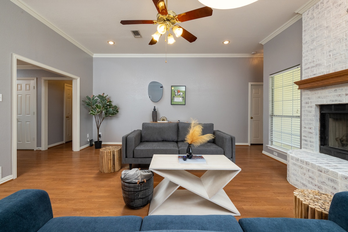 Enjoy the cozy living room and watch movies with 50" Roku Smart TV