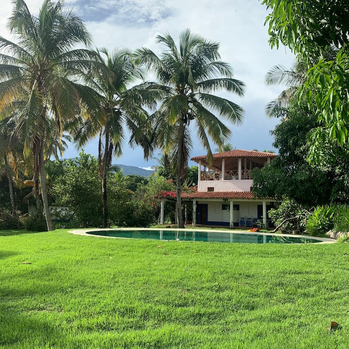 La Sabana, Venezuela Vacation Rentals & Homes - Vargas, Venezuela | Airbnb