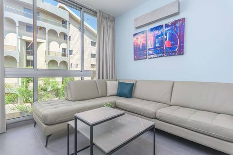 Grey 202: Modern 2-Bedroom Apartment in Awkar