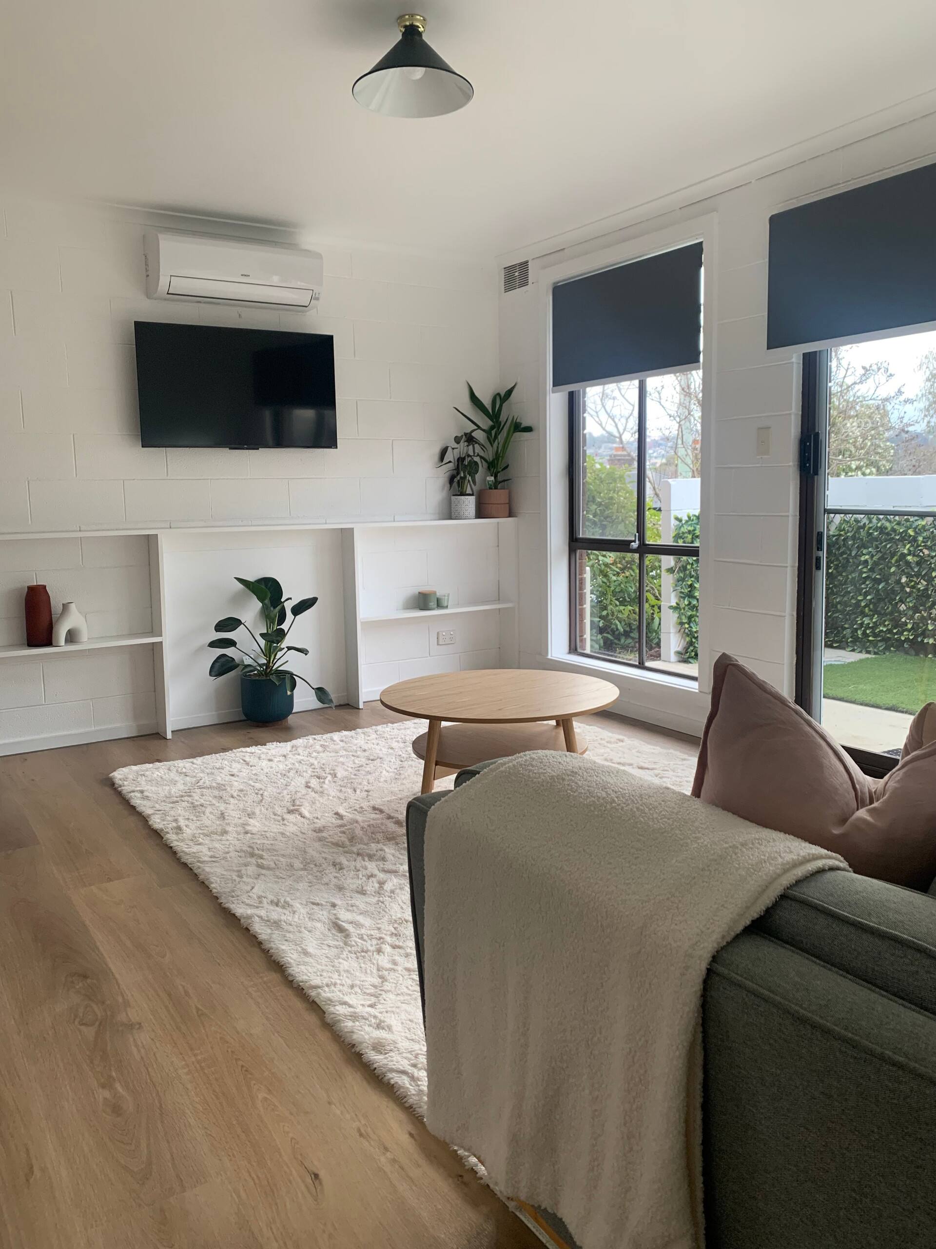 Cute and cosy, close to town!