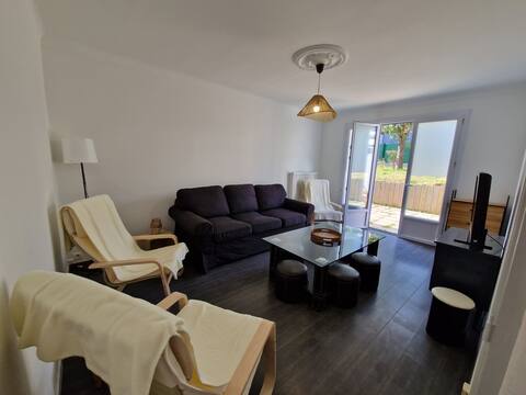 6 bedroom house - Sea and coastal path 400 m