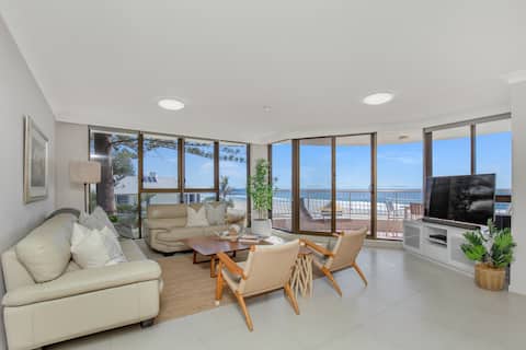 Popular Airbnb listing: Oceanfront Retreat - SeaHaven 1 on Albatross Ave in Mermaid Beach