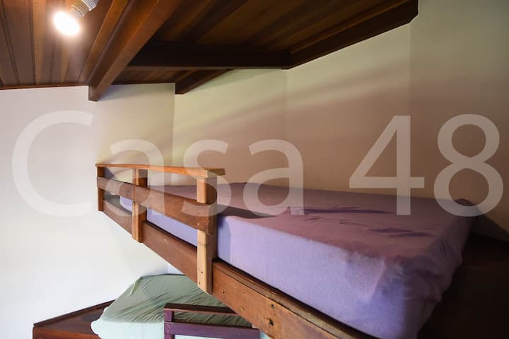 سرير مزدوج على الميزان