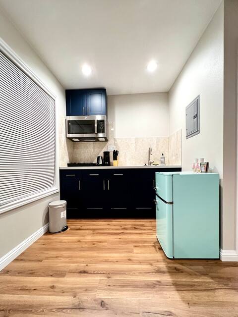 Popular Airbnb listing: New Renovated Beautiful Studio Closed to DTLA in Baldwin Park