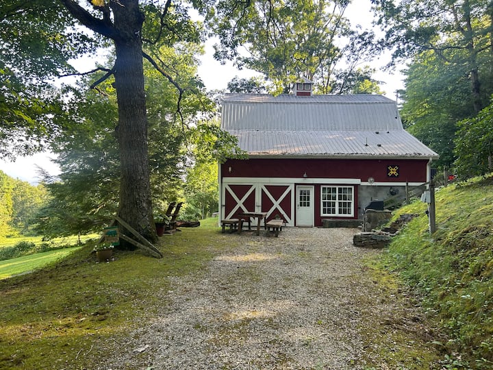 Barn For Rent Charming Renovated Barn - Barns for Rent in Spruce Pine, North Carolina ...