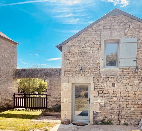 Nest for 2 at La Sellerie!