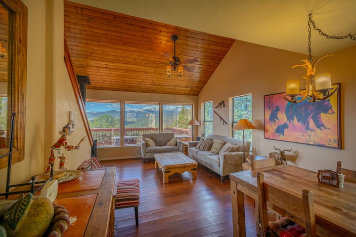 Upper Canyon Lodging Co. managed Airbnb listing 3