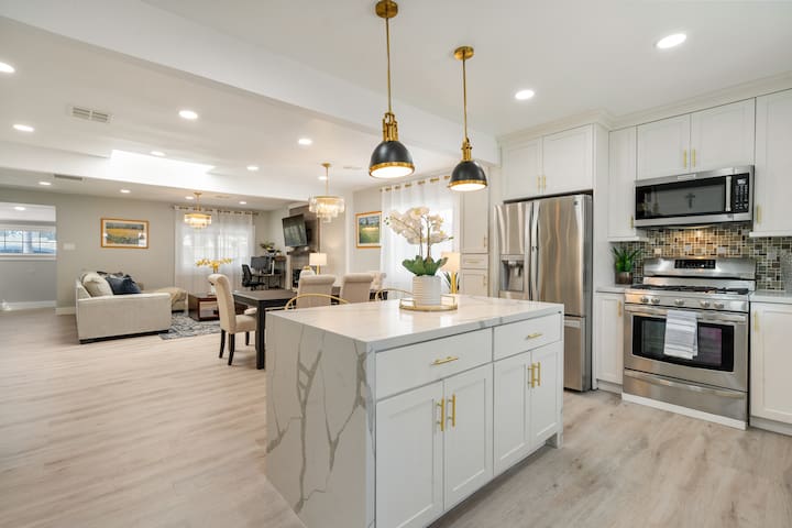 House in Del Aire, SoFi,Intuit,Kia Forum,Beach,LAX