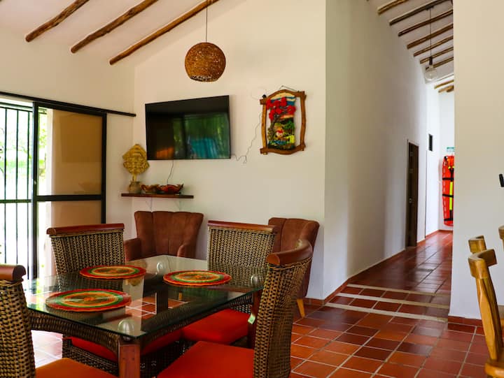 Casa de Campo Villa Elena
