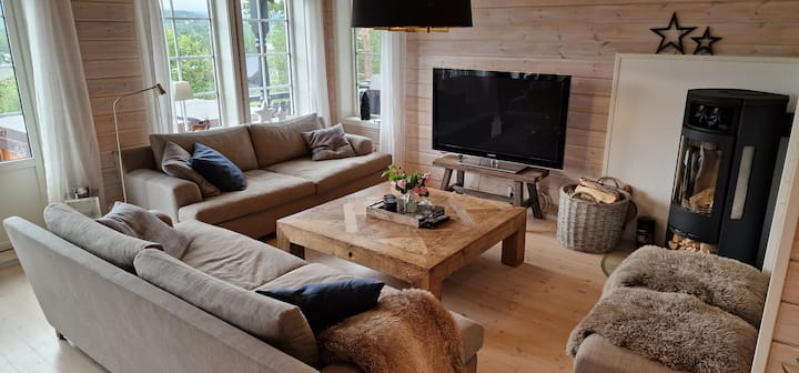 Spacious Family Cabin 120 M². Jacuzzi Opt. - Norway