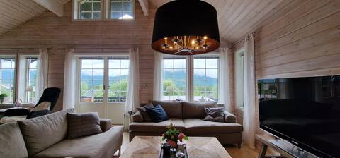 Amazing family cottage. 120m². Jacuzzi option