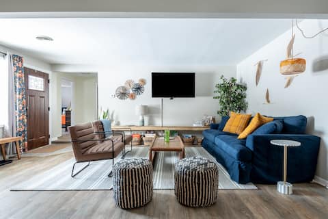 Blue Beach Cottage - ~20 min drive to Alpine!