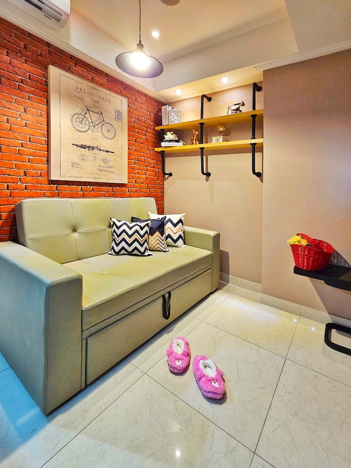 Nest Sanliving • Hi Capacity •Near Pik Avenue Mall - Jakarta