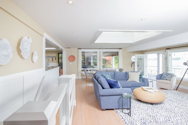 Modern Luxe Waterfront Home - Olympia, WA