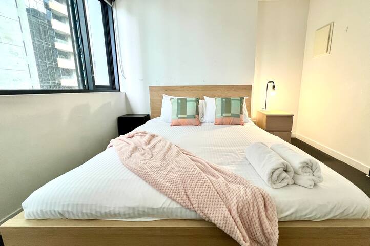 2x 2BR Apartment at Manhattan gallery image 5