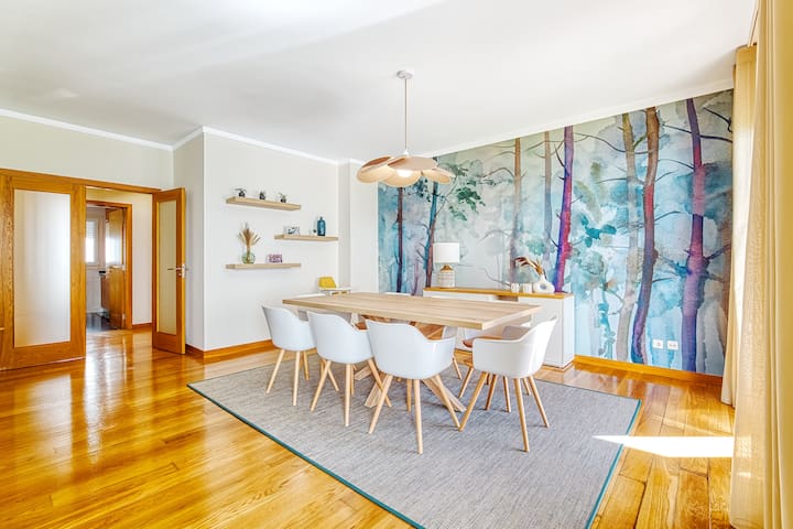 Lisbon Stunning House with Terrace