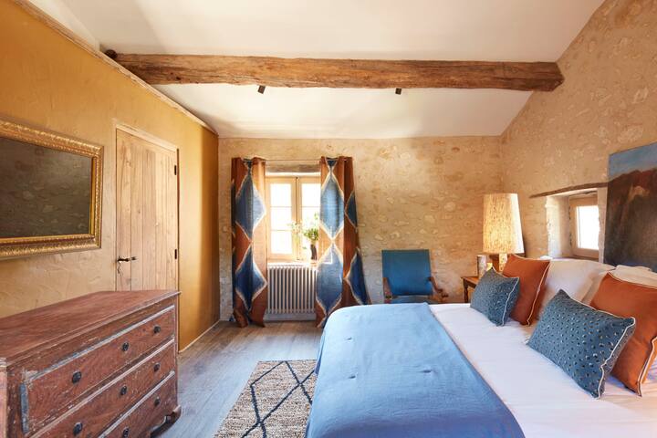 საძინებელი 1