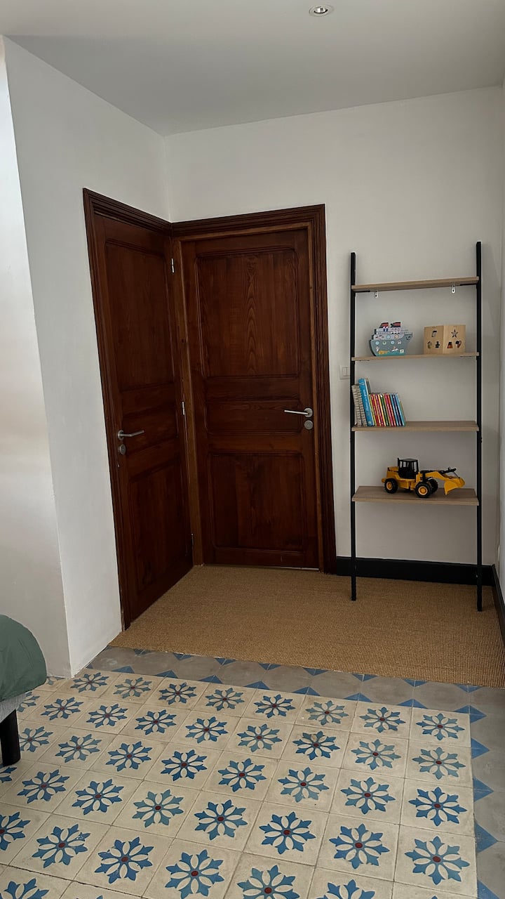 საძინებელი 2