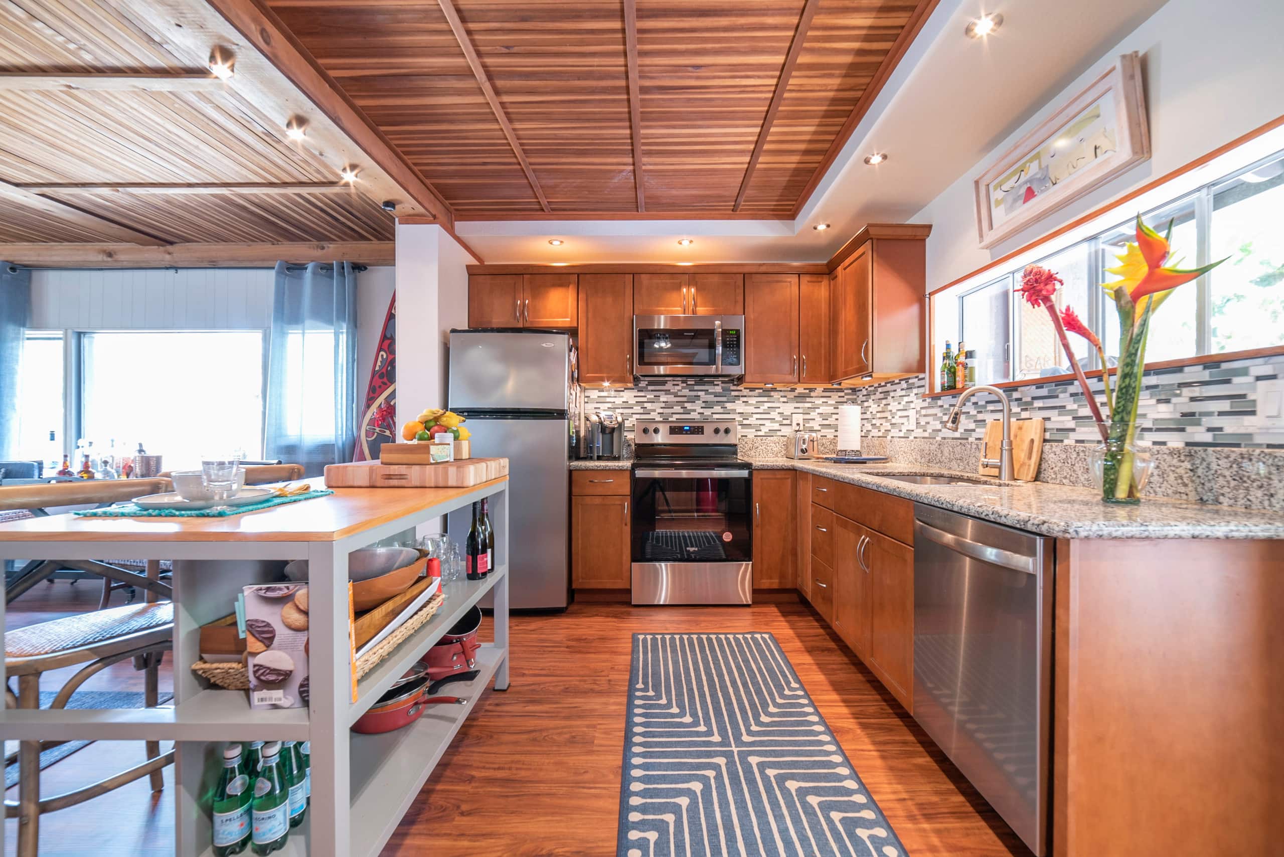 Home in Paia · ★4.96 · 3 bedrooms · 3 beds · 2 baths - Photo 7